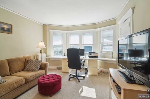 137 Haworth Dr, Haworth NJ 07641-1540 exterior