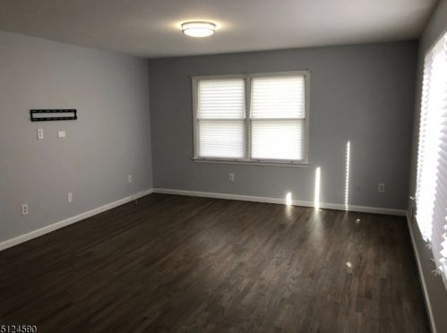 132 Jackson Ave, West Paterson NJ  07424-3351 exterior