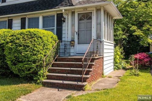 172 Arlington Ave, Paterson, NJ 07502-1601