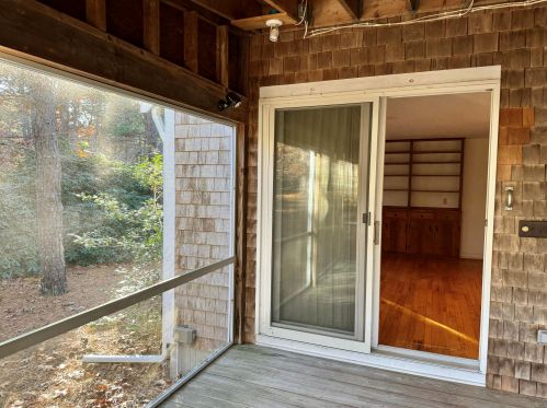 40 Woodland Way, Eastham MA  02642-3327 exterior