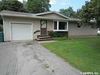 443 Mccall Rd, Rochester, NY 14616-5248