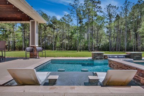 3315 Spg Br Rd, Montgomery TX 77316-2503 exterior