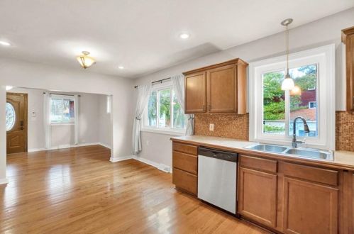 120 Longvue Dr, Pittsburgh PA 15237-2275 exterior