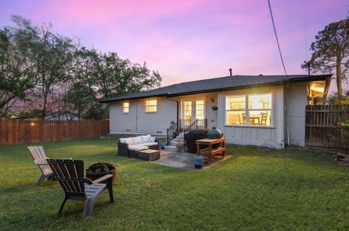 2517 Briarcliff Dr, Irving TX 75062-3213 exterior