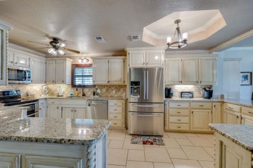 8517 County Rd 528, Burleson TX 76028-1028 exterior