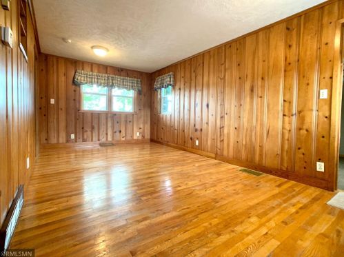 4672 Lake Sarah Dr, Maple Plain, MN 55359-9783