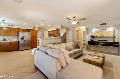 15210 42nd St, Phoenix AZ 85048-7001 exterior