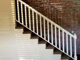 806 Park Ave, Omaha NE  68105-2114 exterior