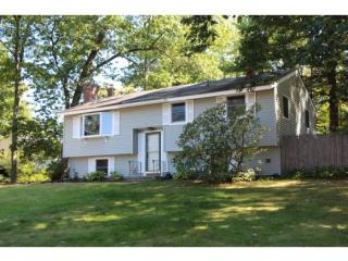 21 Bradford Dr, Merrimack, NH 03054-2643