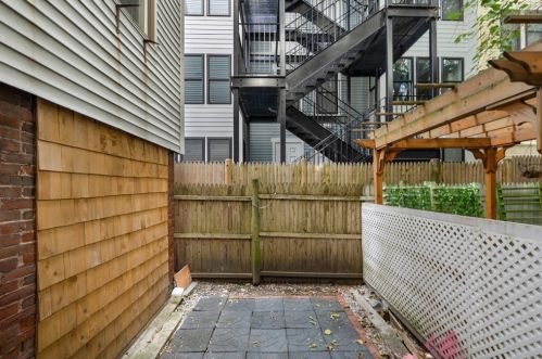 75 Webster St, Boston MA exterior