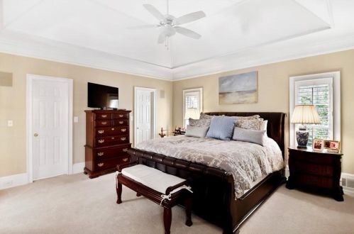 310 Berwicke Cmn, Atlanta GA 30342-2856 exterior