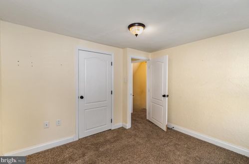 309 Walnut St, Hanover PA  17331-2537 exterior