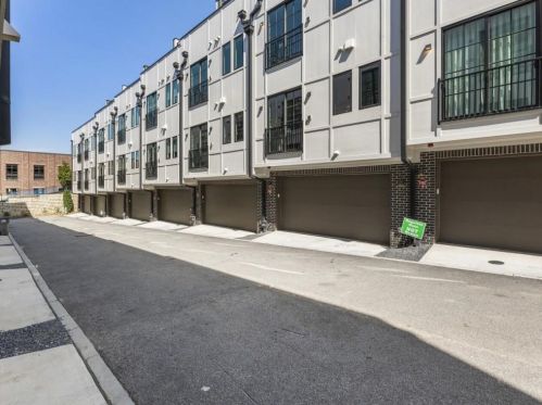 61 Krog St, Atlanta GA 30307-2478 exterior