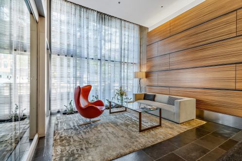 659 Randolph St, Chicago IL  60661-2115 exterior