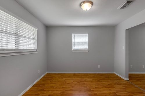 2628 Exline St, Dallas TX  75215-4243 exterior