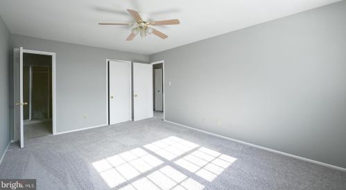 27 Providence Frg Rd, Limerick PA 19468-2905 exterior