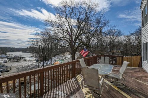 7806 Leymar Rd, Glen Burnie MD exterior