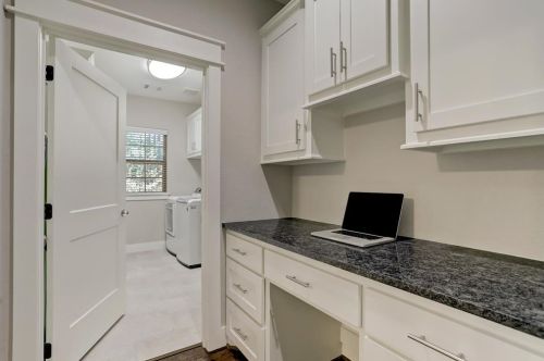 11416 Connie Ln, Montgomery TX 77316-5431 exterior