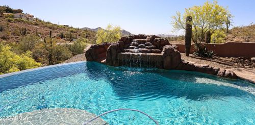 37025 33rd Ave, Phoenix AZ  85086-8740 exterior