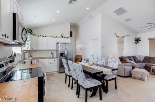 505 16th Ave, Phoenix AZ  85007-2461 exterior