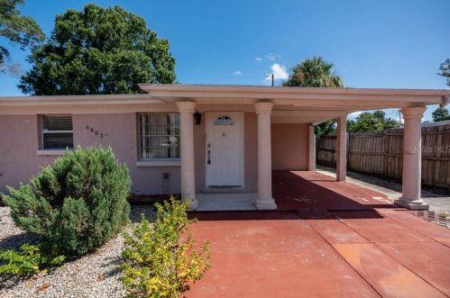 6803 Larmon St, Tampa FL  33634-5019 exterior