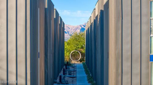 3605 3rd St, Tucson AZ  85716-4609 exterior