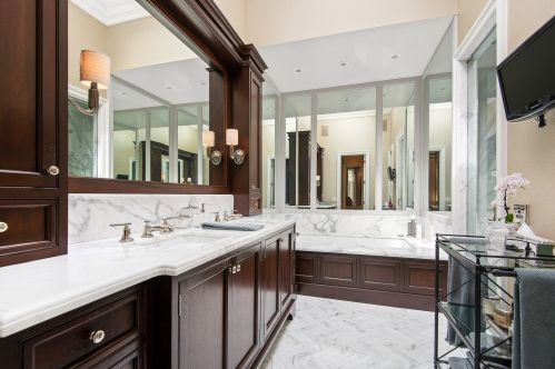 1358 Dearborn St, Chicago IL 60827-2510 exterior