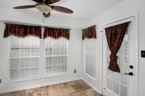 8203 Cross Country Dr, Humble TX 77346-6115 exterior