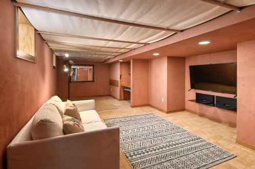 2609 67, Milwaukee WI 53213-1444 exterior