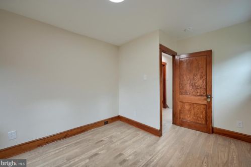 30 Buch Ave, Lancaster PA  17601-3712 exterior