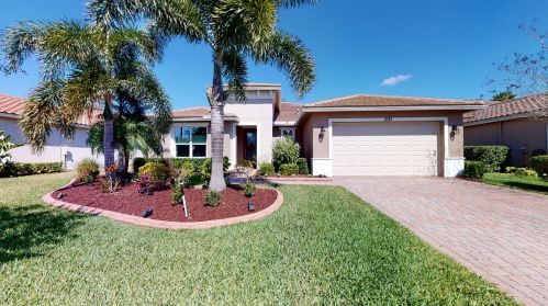 11242 Apple Blossom Trl, Fort Pierce, FL 34987-2455