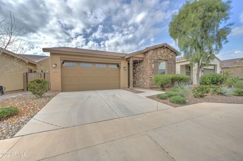 4526 94th Ln, Phoenix, AZ 85037