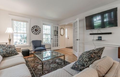 104 Roaring Brook Rd, Portland ME 04103-3777 exterior