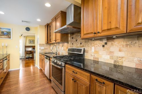 55 Connor Ave, Metuchen NJ exterior