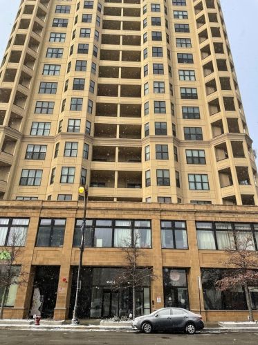 1464 Michigan Ave, Chicago IL  60605-3711 exterior