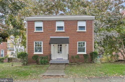 1009 Urell Pl, Washington, DC 20017-2140