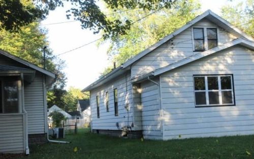 547 Gayle Ave, Kalamazoo, MI 49048-2118