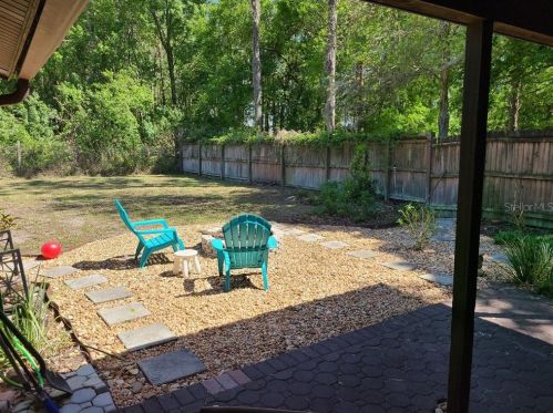 12504 Twin Br Acres Rd, Tampa FL 33626-4423 exterior