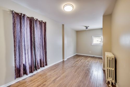 1719 Melvina Ave, Chicago IL 60646-1123 exterior