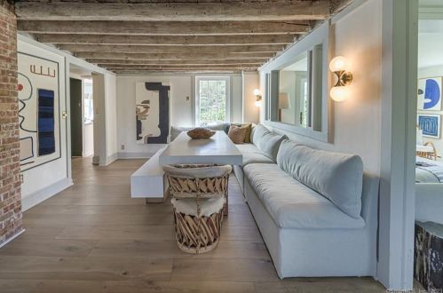 20 Blackman Rd, Ridgefield CT  06877-4204 exterior