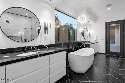 3120 Coolidge St, Phoenix AZ  85016-5033 exterior