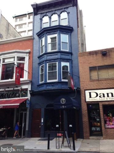 131 13th St, Philadelphia PA  19107-4903 exterior