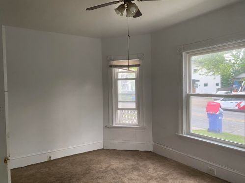 60 Diamond Ave, Grand Rapids MI 49503-1845 exterior