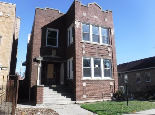 7641 Luella Ave, Chicago IL  60649-4107 exterior