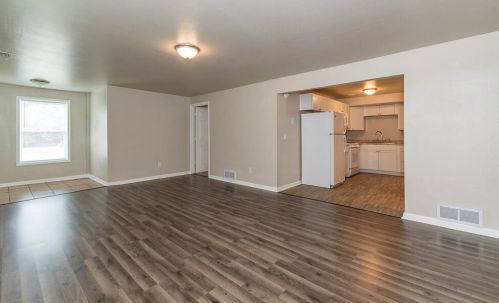 837 Walnut St, Kalamazoo MI  49001-2545 exterior