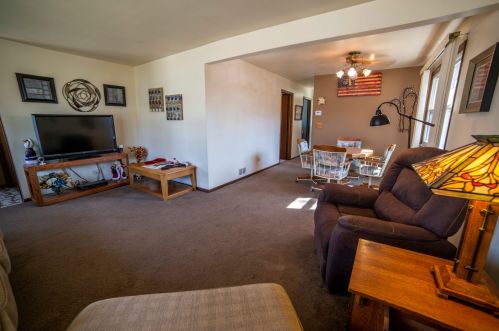 11663 Laporte Ave, Chicago IL 60803-6806 exterior