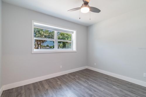 3609 Bay Ave, Tampa FL  33611-4220 exterior