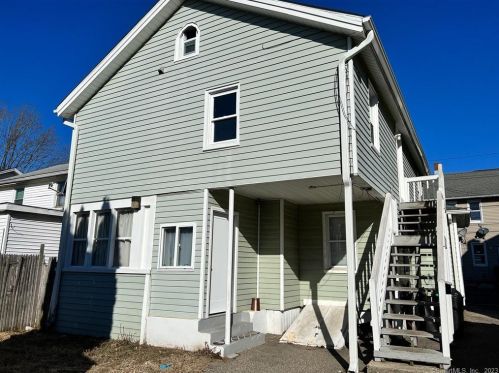 16 Lafayette St, Derby CT 06418-1706 exterior