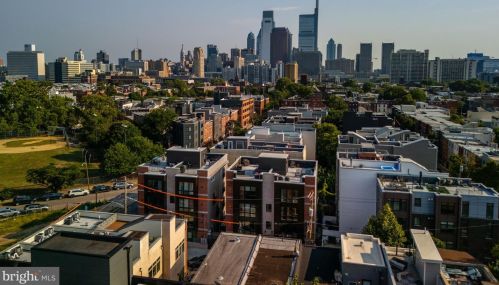 1910 Brown St, Philadelphia, PA 19130-2008