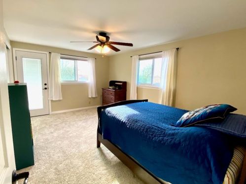 1342 90, Milwaukee WI 53214-2842 exterior